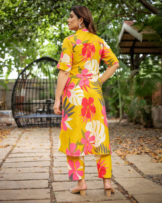 Vibrant Multi Colour Floral Printed Kurta Set