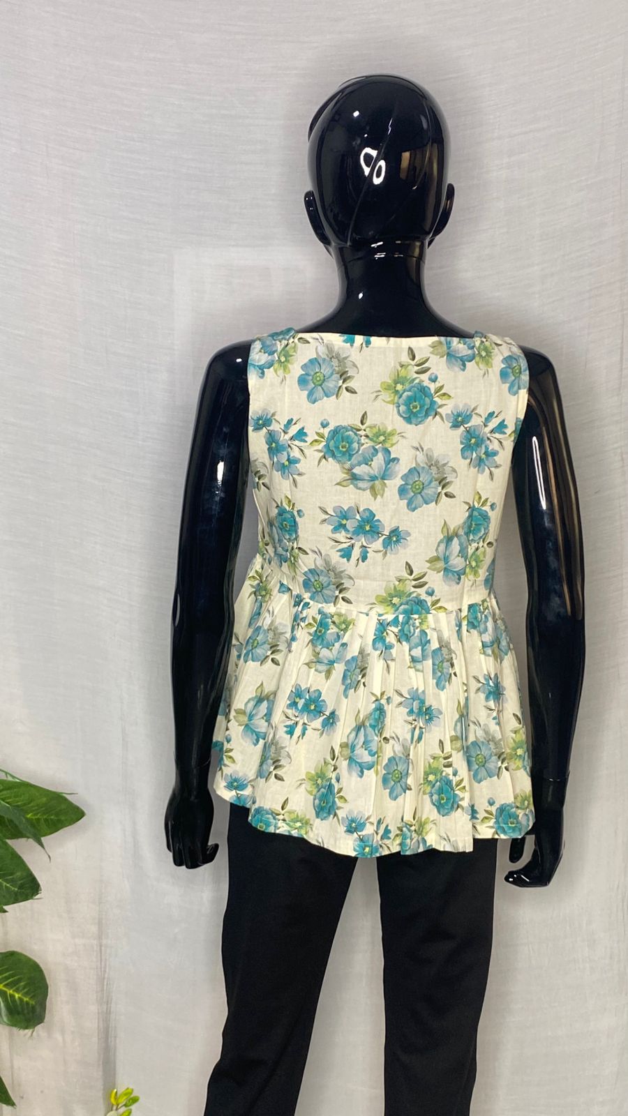 Pure Cotton Blue Floral Peplum Top – Sleeveless Summer Women’s Top